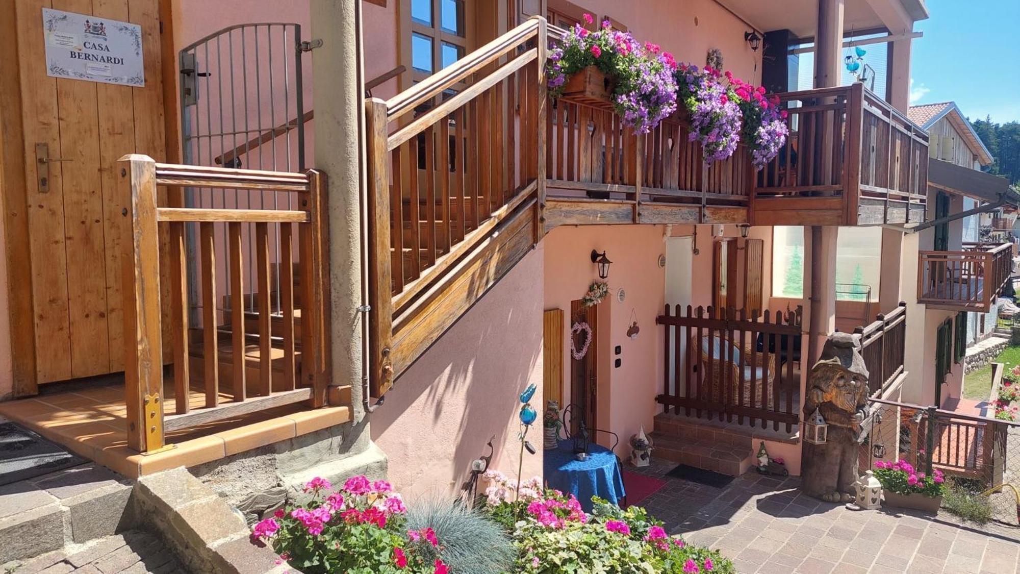 L'Antica Canonica Di Casa Bernardi, Wi-Fi Posto Auto Pet Friendly Тренто Екстериор снимка